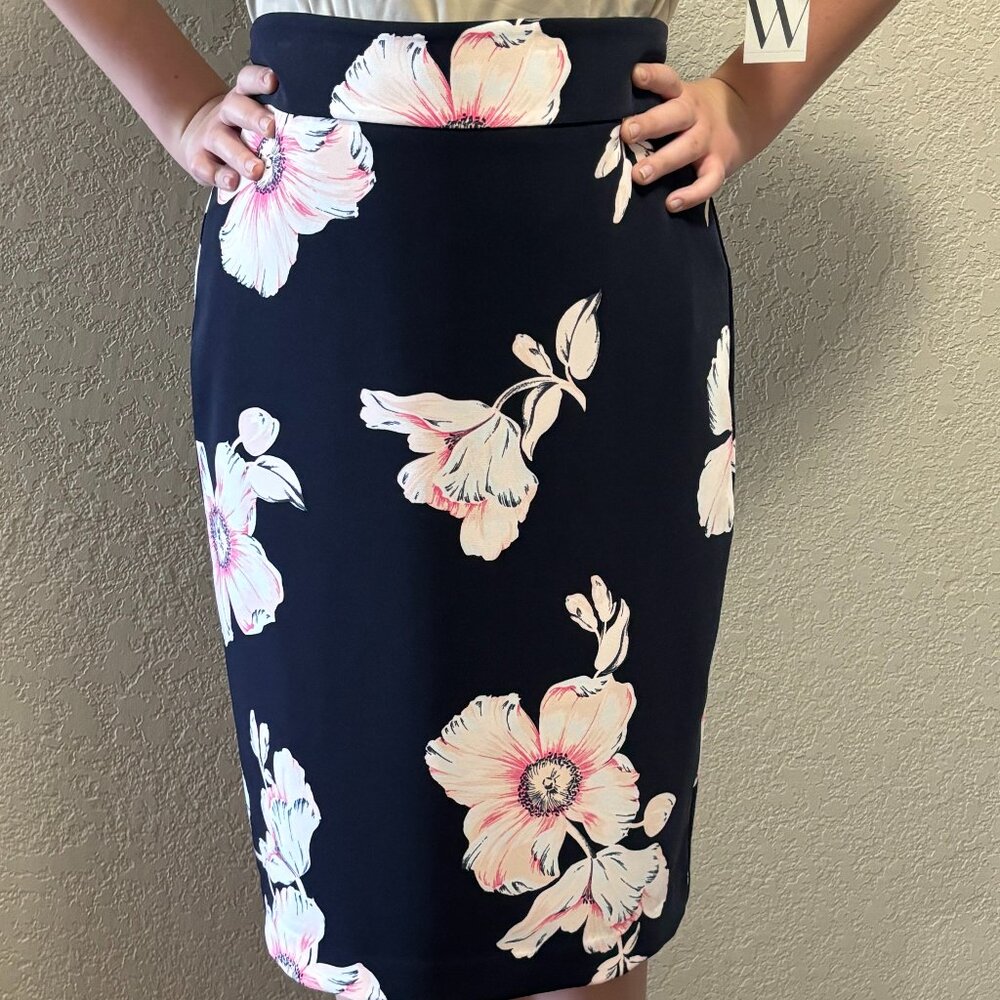 Ann Taylor Floral Skirt Size 12